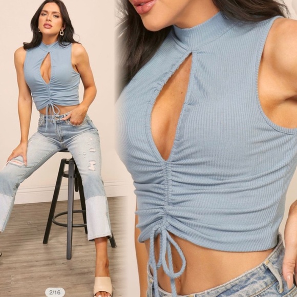 Timing Blue Keyhole Ruched Crop Top - Picture 7 of 10